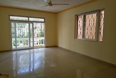 3 Bed Apartment with En Suite in Nyali Area
