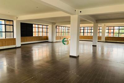 6,160 ft² Office with Lift in Westlands Area - 2