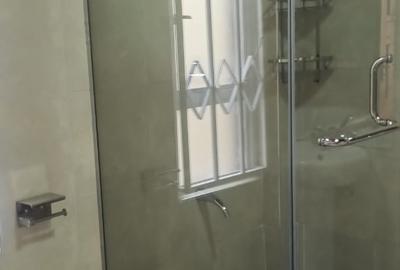4 Bed Townhouse with En Suite in Spring Valley
