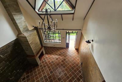 4 Bed House with En Suite in Karen - 4