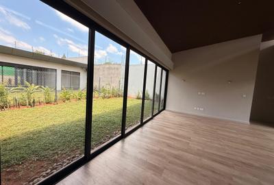 4 Bed Villa with En Suite in Kiambu Road - 3