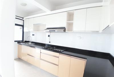 2 Bed Apartment with En Suite at Off Mbaazi Avenue - 4