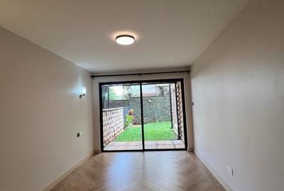 6 Bed Townhouse with En Suite at Convent Drive - 4