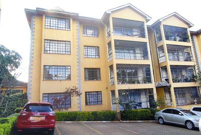 Serviced 3 Bed Apartment with En Suite in Lavington