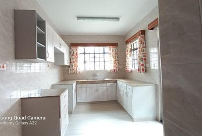 4 Bed Townhouse with En Suite in Lavington - 3