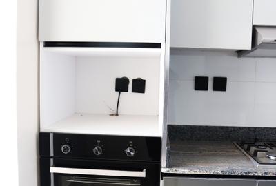 Serviced 3 Bed Apartment with En Suite in Westlands Area - 2