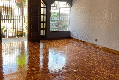 4 Bed Townhouse with En Suite in Parklands - 3