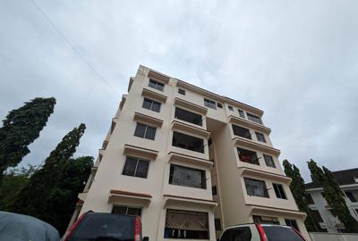 3 Bed Apartment with En Suite in Nyali Area