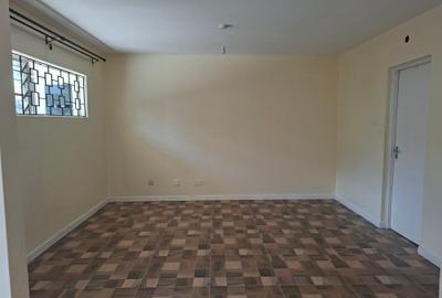 3 Bed Townhouse with En Suite at South B - 4