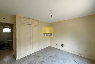 2 Bed Apartment in Parklands - 3