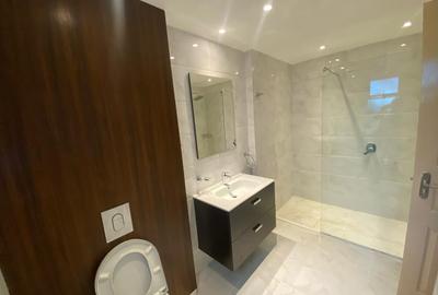 Furnished 2 Bed Apartment with En Suite in Westlands Area