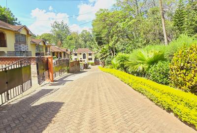 4 Bed Townhouse with En Suite at Lavington