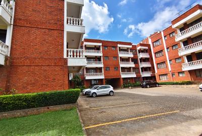 4 Bed Apartment with Borehole in Riverside - 4