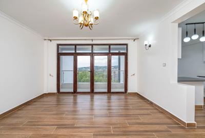 2 Bed Apartment with En Suite at Hill Top Road