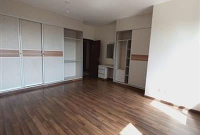 2 Bed Apartment with En Suite at 6Th Parklands