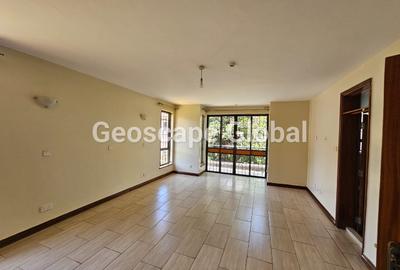 4 Bed Villa with En Suite in Runda