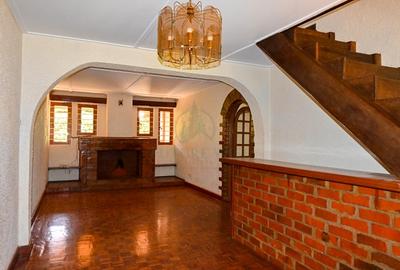4 Bed House with Garden in Karen