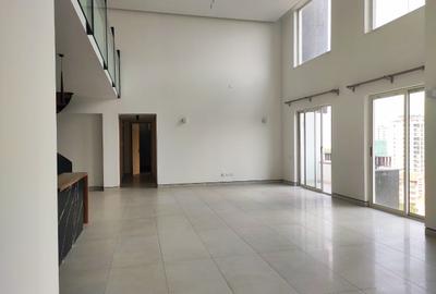 4 Bed Apartment with En Suite at Dennis Pritt