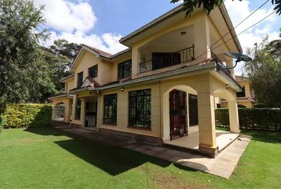 4 Bed Townhouse with En Suite at Chalbi Drive