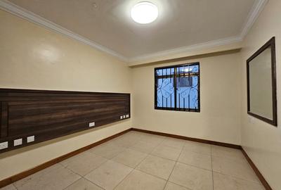 2 Bed Apartment with En Suite at Kileleshwa - 4
