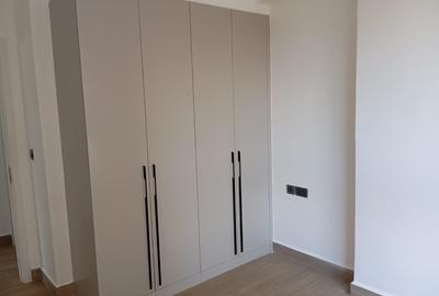 Serviced 3 Bed Apartment with En Suite in Riverside - 4