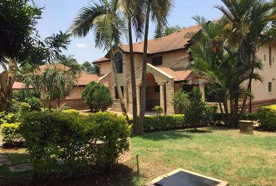 4 Bed Townhouse with En Suite in Runda