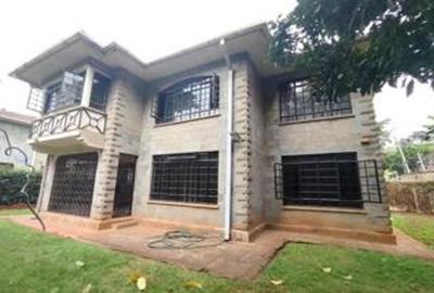 4 Bed Townhouse with En Suite in Lavington