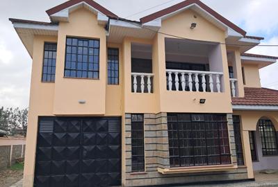 5 Bed House with Garden at Katani Road