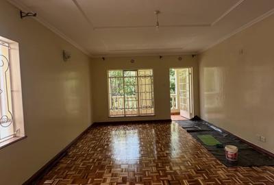4 Bed Townhouse with En Suite in Lavington - 4