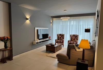 Serviced 3 Bed Apartment with En Suite in Kilimani