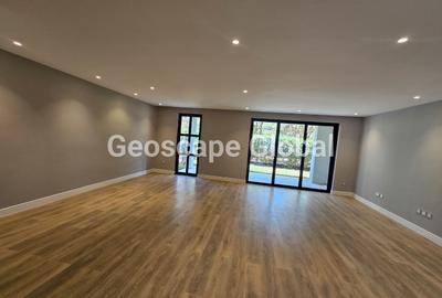 3 Bed Apartment with En Suite in Runda - 4