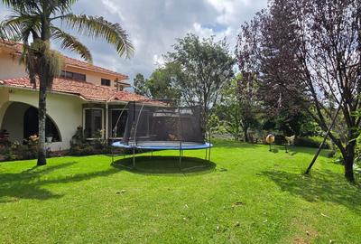 4 Bed House with En Suite at Old Kitisuru