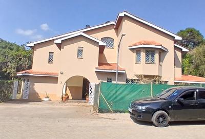 4 Bed Townhouse with En Suite at Gitanga Road - 4