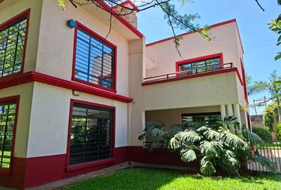 4 Bed Townhouse with En Suite in Runda