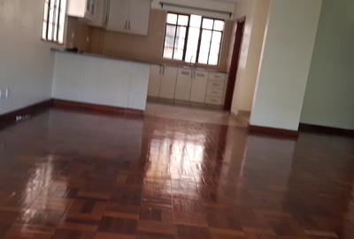 2 Bed Apartment with En Suite at Riveside Drive - 4