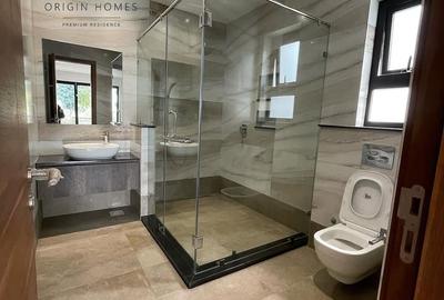 5 Bed Townhouse with En Suite at Old Kitisuru - 4