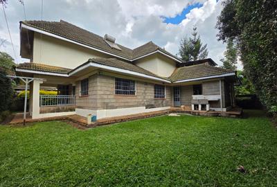 4 Bed House with En Suite in Kiambu Road