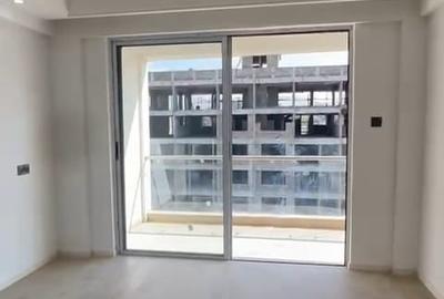 2 Bed Apartment with En Suite in Westlands Area - 3