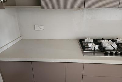 3 Bed Apartment with En Suite in Nyari