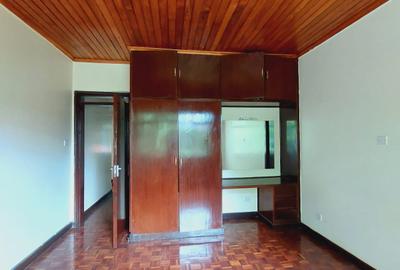 3 Bed Townhouse with En Suite in Riverside