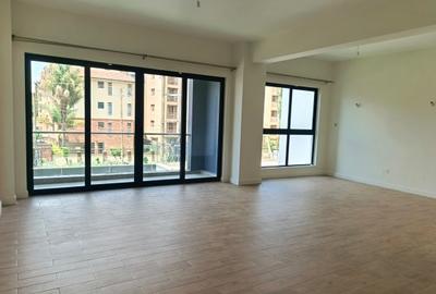 1 Bed Apartment with En Suite in Lavington
