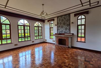 4 Bed Townhouse with En Suite at Lavington Green - 3