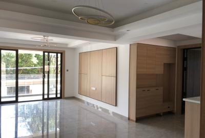 2 Bed Apartment with En Suite at Riverside - 2