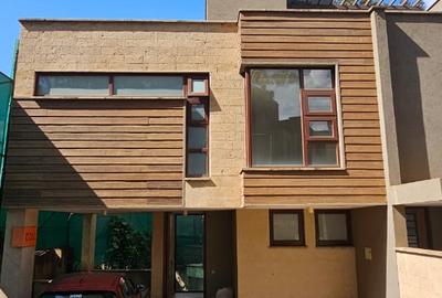 5 Bed Villa with En Suite at Chalbi Drive