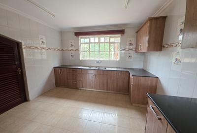 4 Bed Townhouse with Staff Quarters in Runda