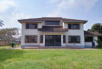 4 Bed House with En Suite in Karen