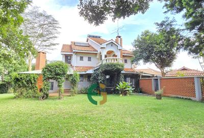 5 Bed House with Garden in Runda