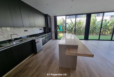 3 Bed Townhouse with En Suite in Runda - 2
