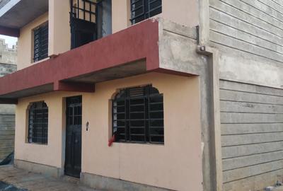 5 Bed House with En Suite in Kenyatta Road