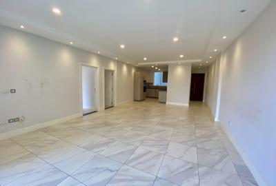 2 Bed Apartment with En Suite in Rhapta Road